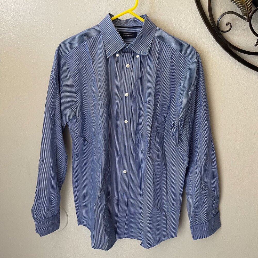 Roundtree &‎ Yorke Blue & White Striped Cotton mens's  Button-Down Shirt M